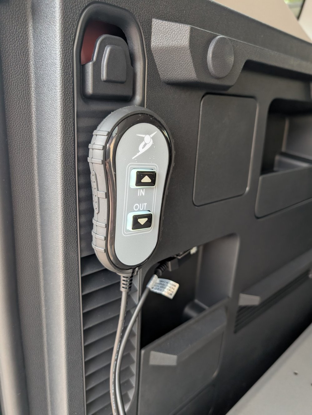 Piattaforma di carico per bagagliaio