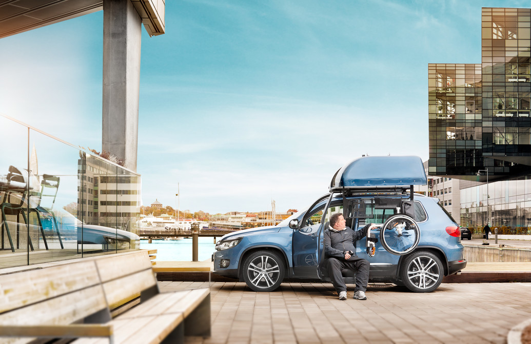 Carica carrozzina da tetto