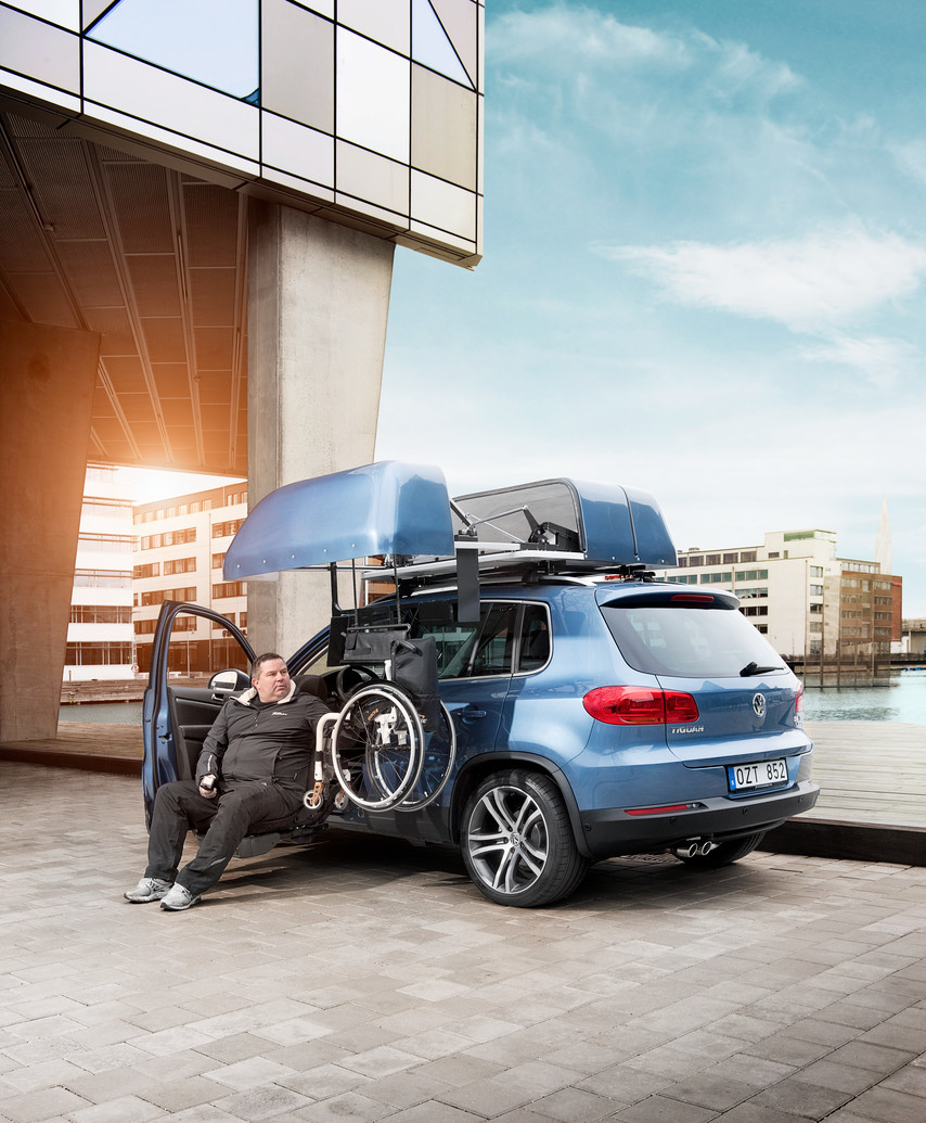 Carica carrozzina da tetto