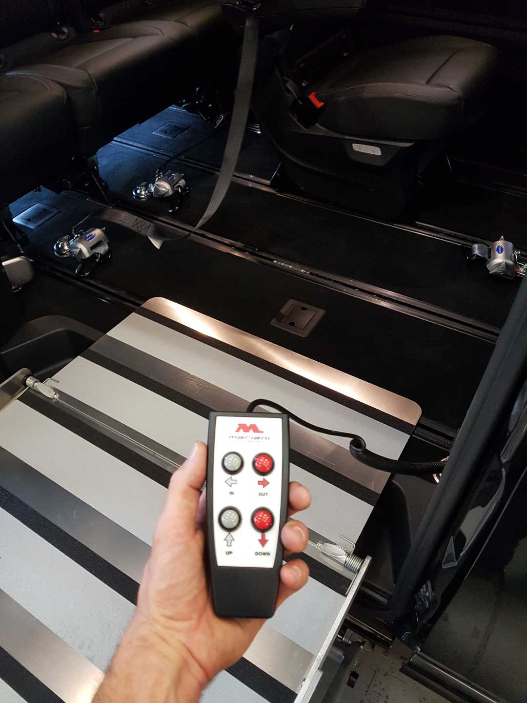 Pedana sottopianale laterale EP 300