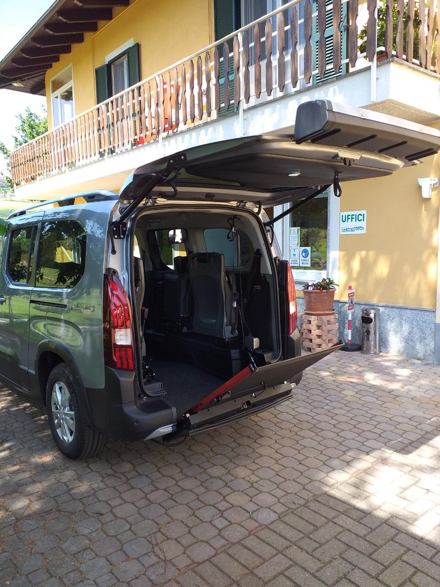 Peugeot Rifter "INSPIRE"