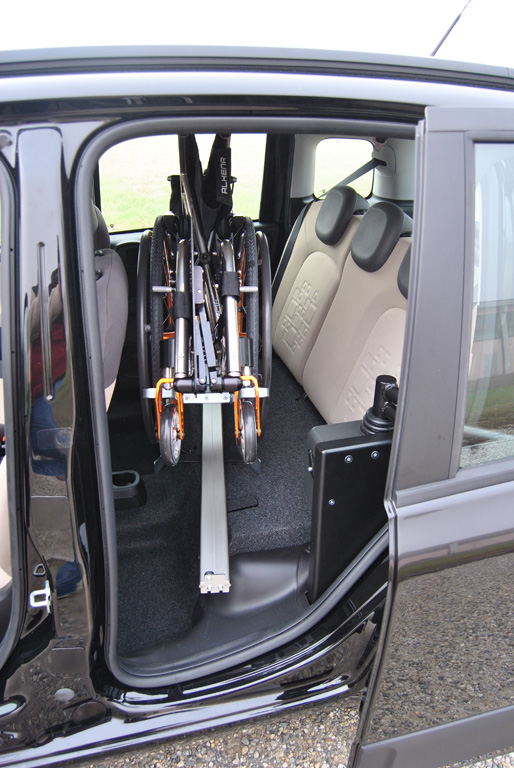 Robot carica carrozzina