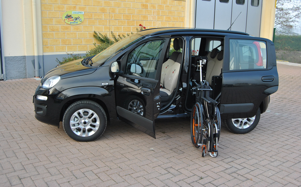 Robot carica carrozzina