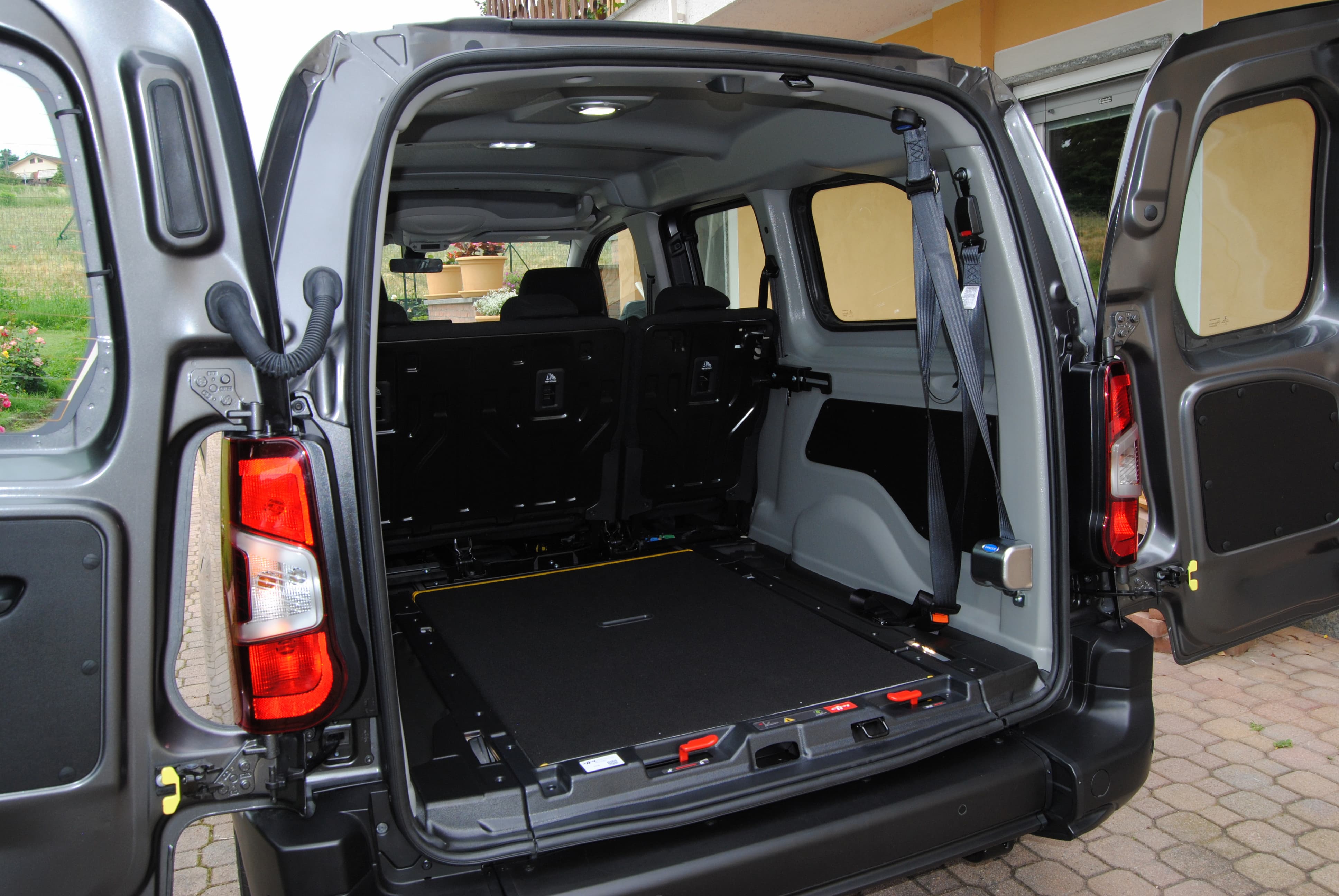 Fiat Doblò Combi "HANDY API"