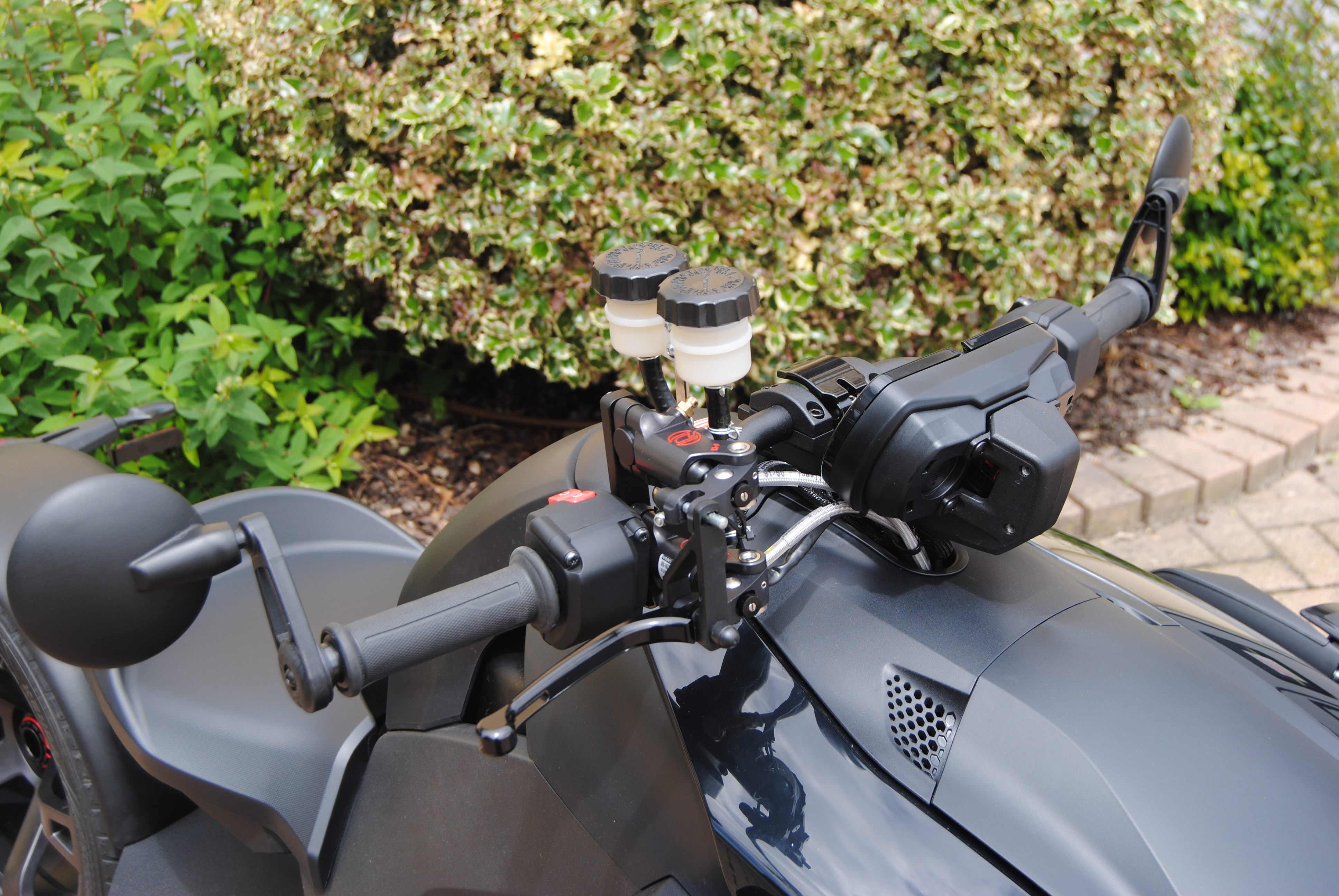 Frenata integrale a manubrio