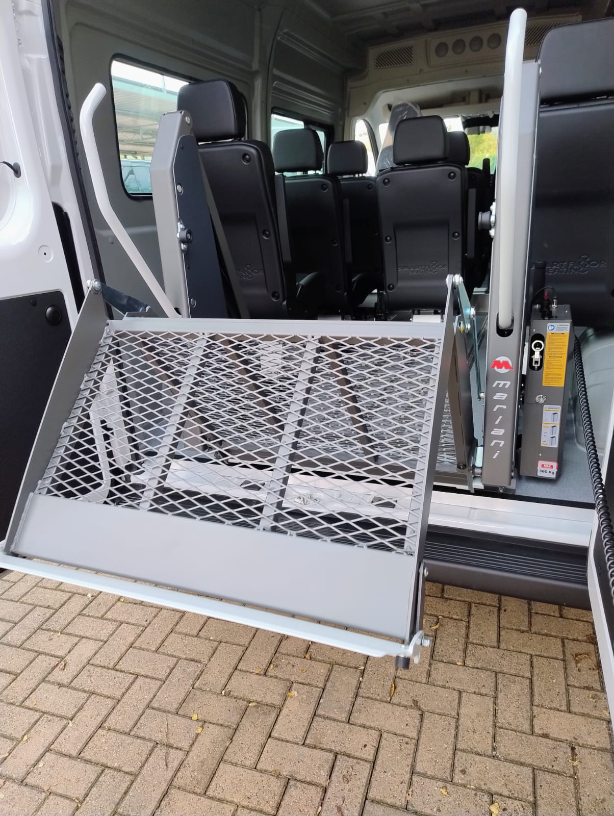 Sollevatori bi-braccio