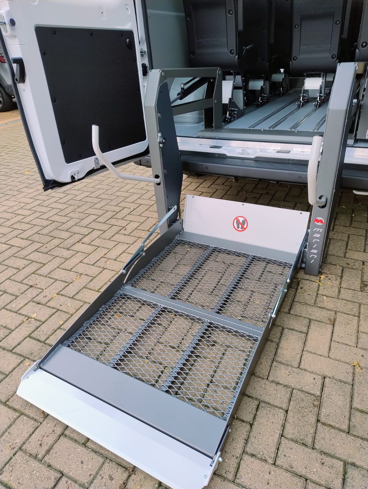 Sollevatori bi-braccio