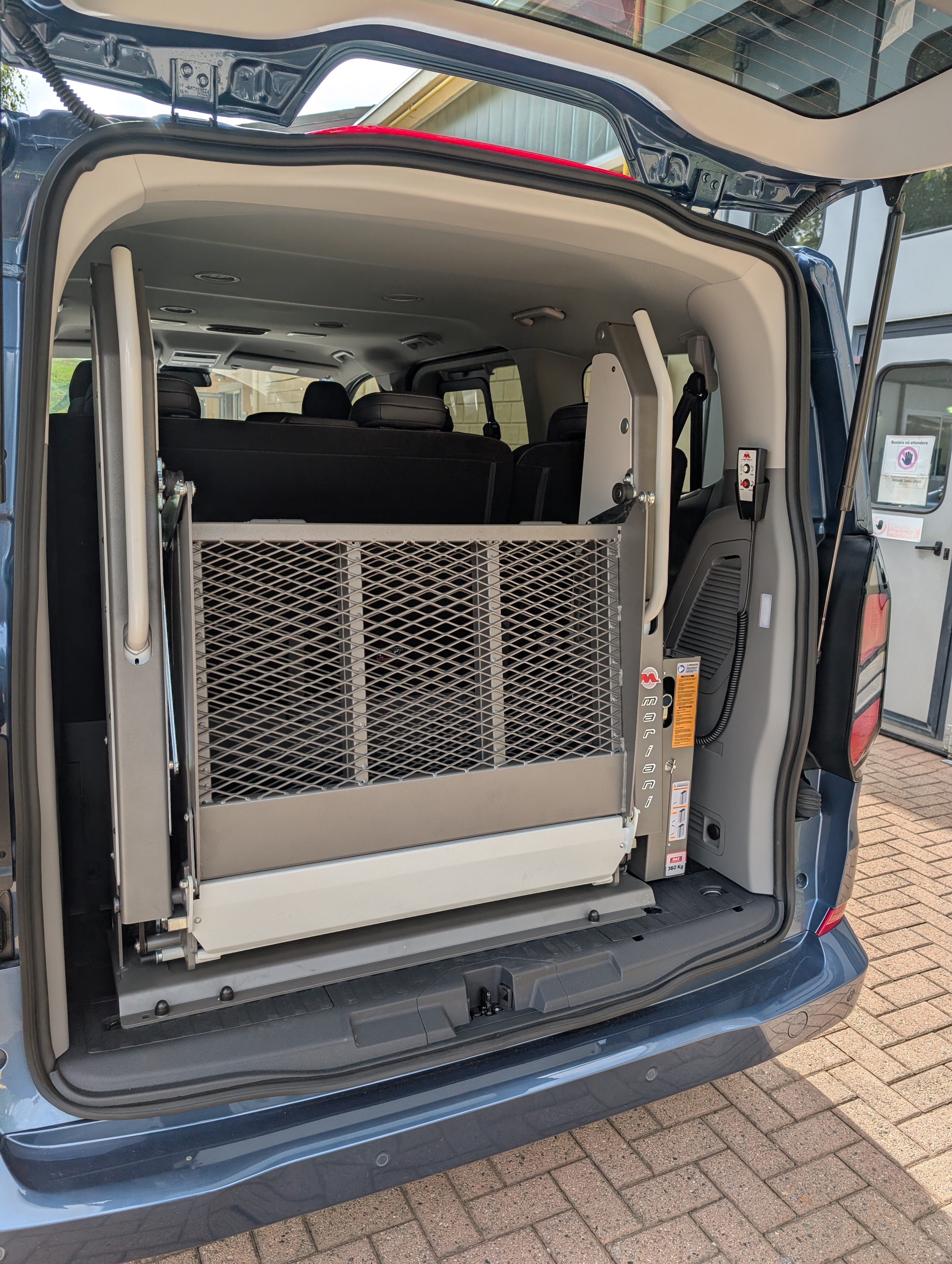 Sollevatori bi-braccio