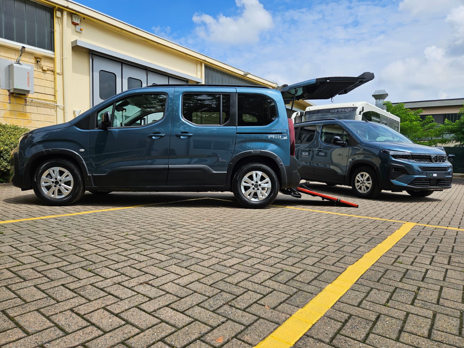 Peugeot Rifter "HORIZON"