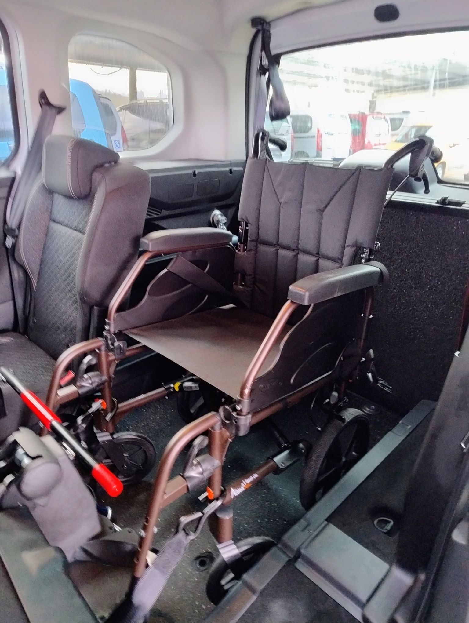 Peugeot Rifter "HORIZON"