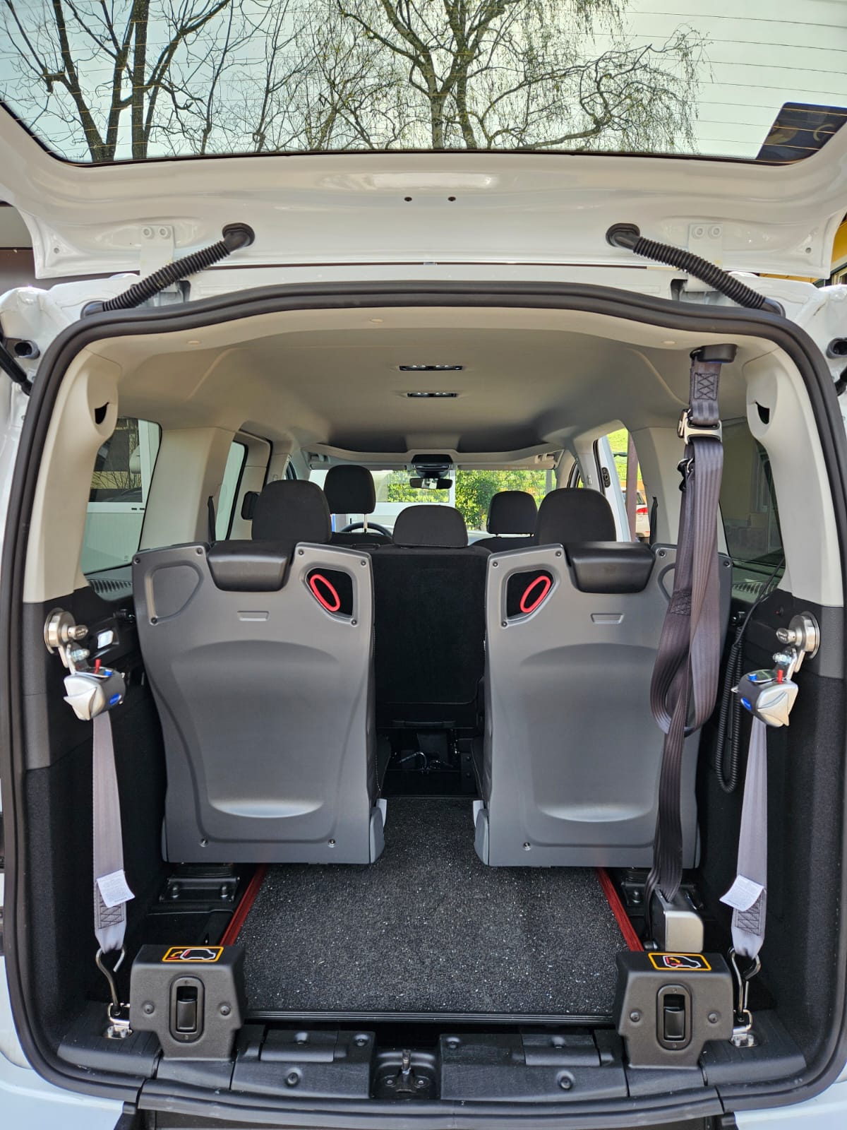 Ford Grand Connect "FREEDOM"