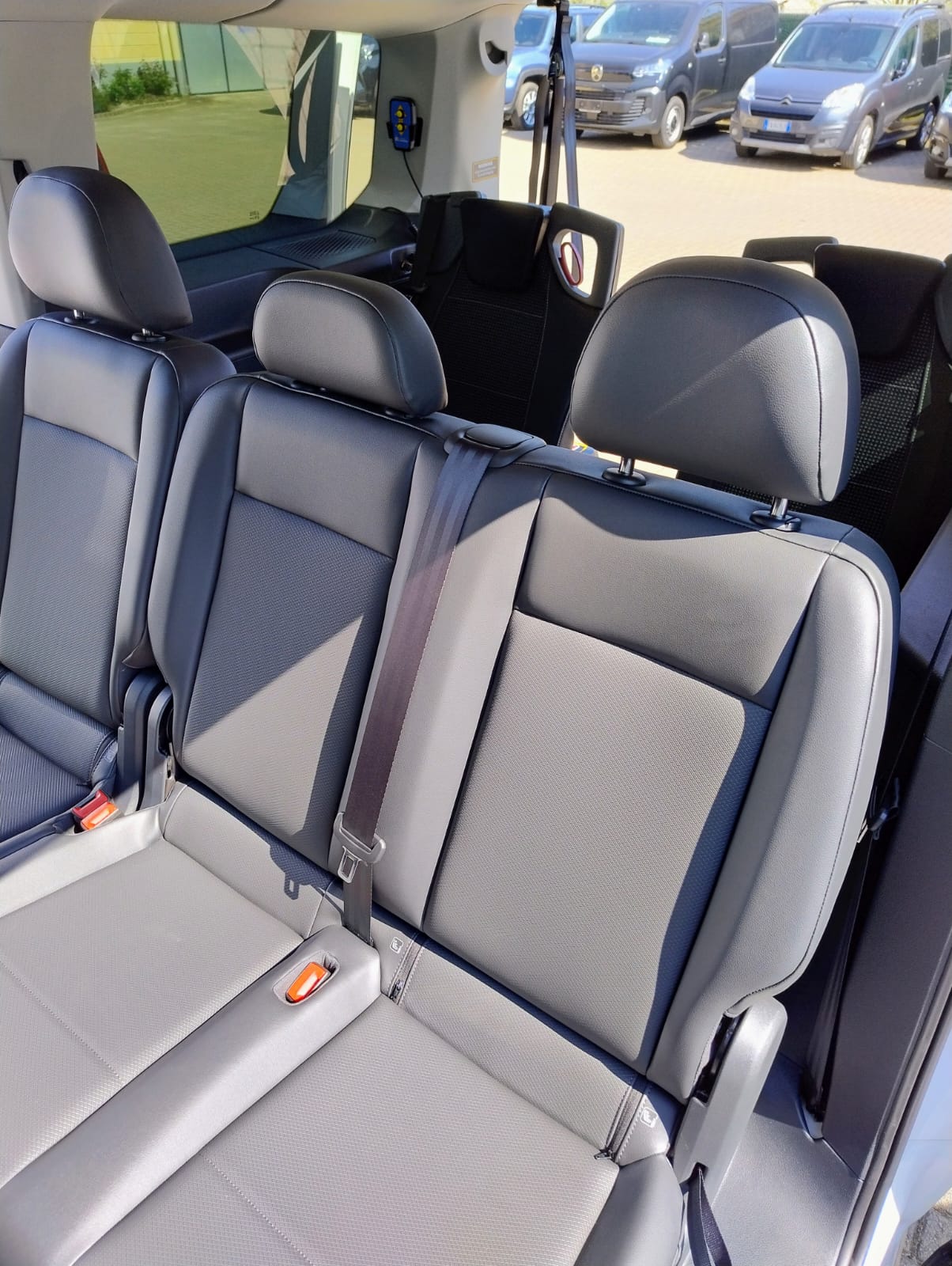 VolksWagen Caddy Maxi "VISTA"