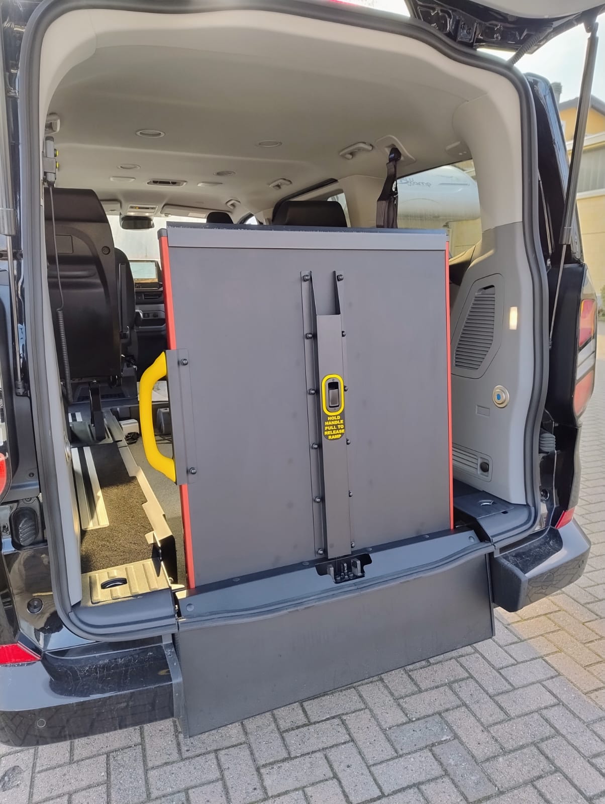 Ford Tourneo Custom "INDEPENDENCE"