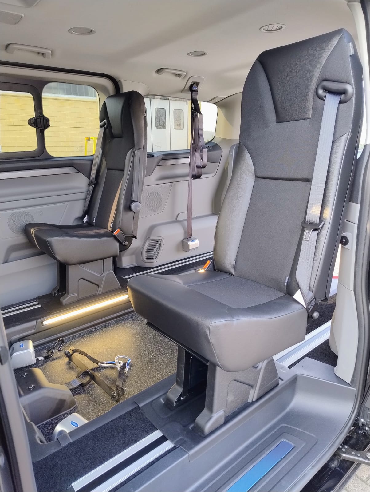 Ford Tourneo Custom "INDEPENDENCE"