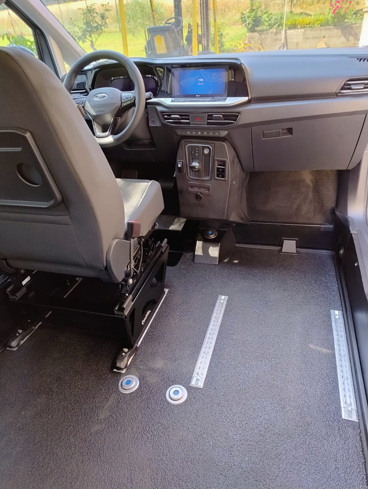 Ford Connect "AVANCE"