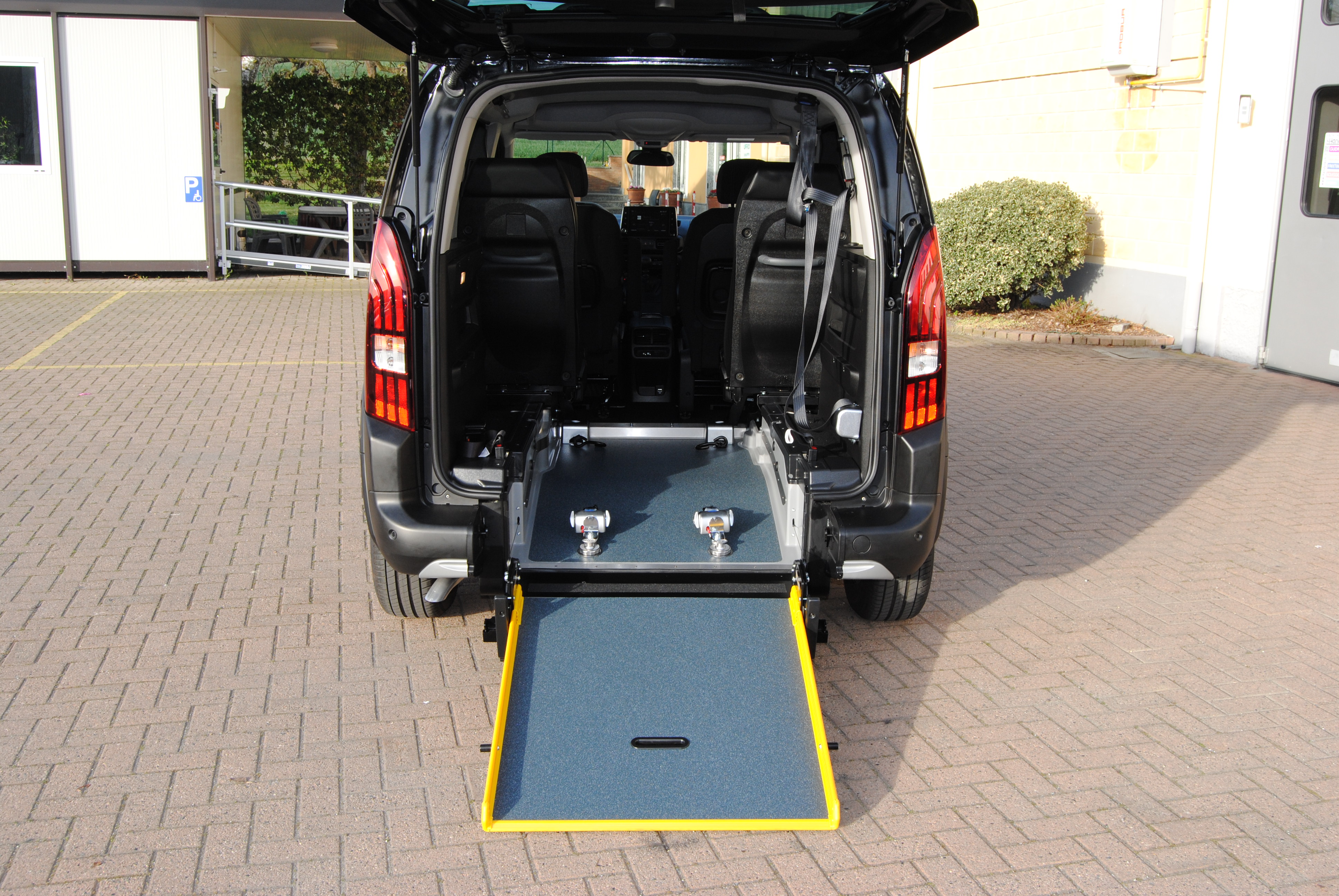 Ribassamento HANDY API - Peugeot Rifter, Opel Combo, Citroen Berlingo e Toyota ProAce City