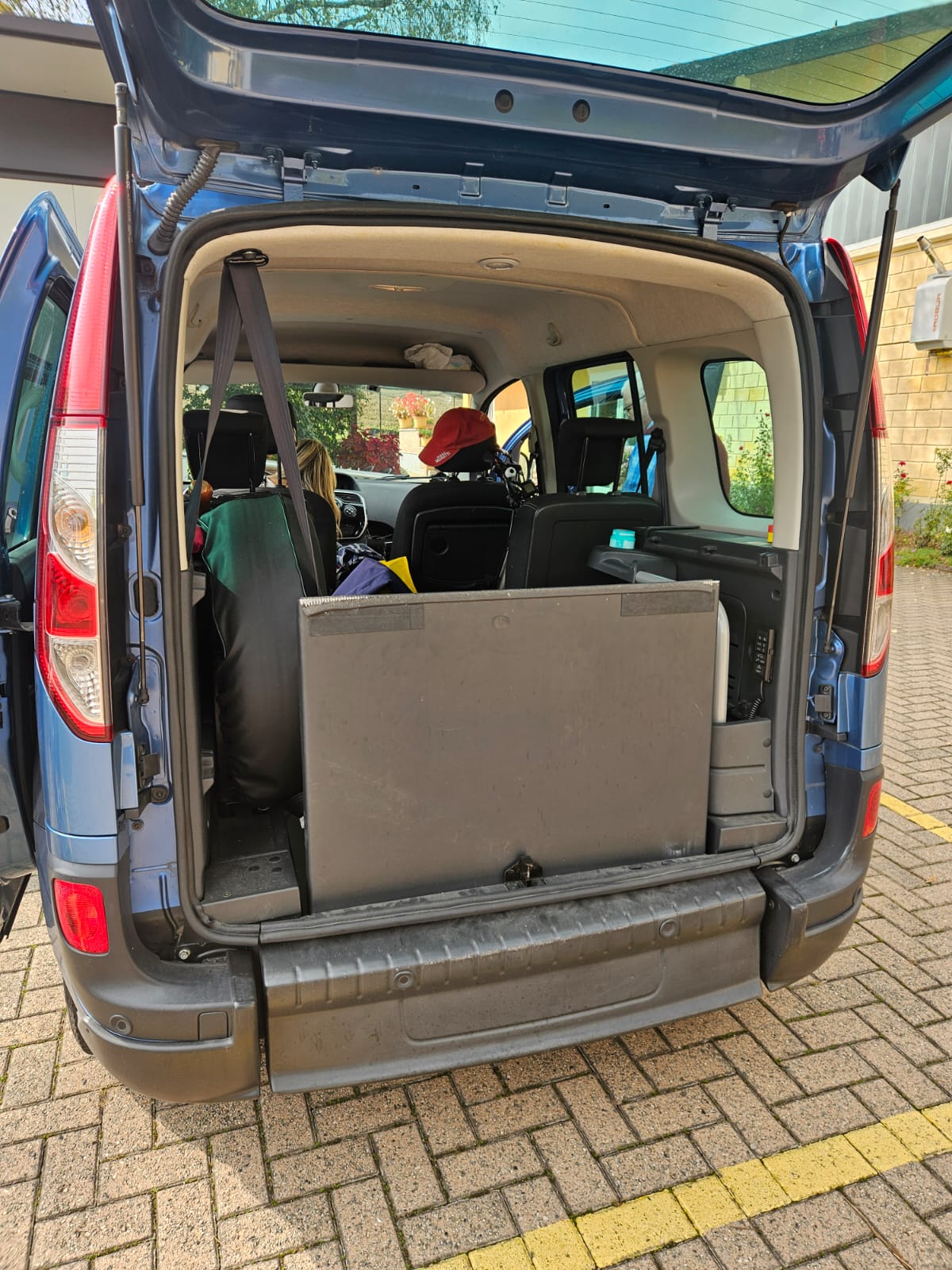 RENAULT KANGOO RIBASSAMENTO AUTOMATICO